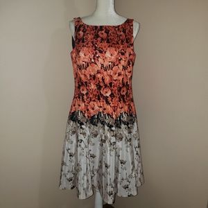 J Taylor Dress SZ 12.  Gorgeous Pattern EUC